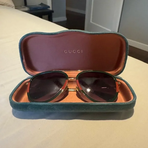 Gucci Dark-Tinted Black/Brown Sunglasses NEW GUCCI GG1550SK 002 SQUARE HAVANA BROWN WOMEN SUNGLASSES  main image 2